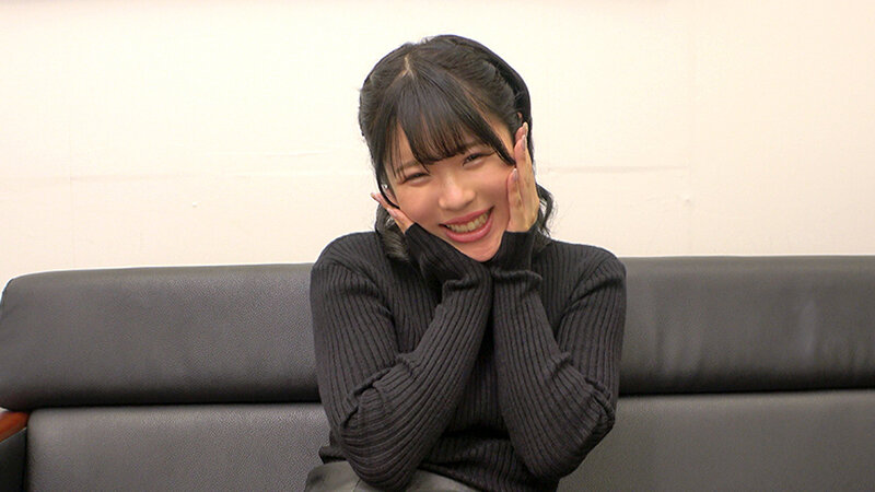 素人娘のパンツびしょびしょどこでもお漏らしオナニー 13枚目